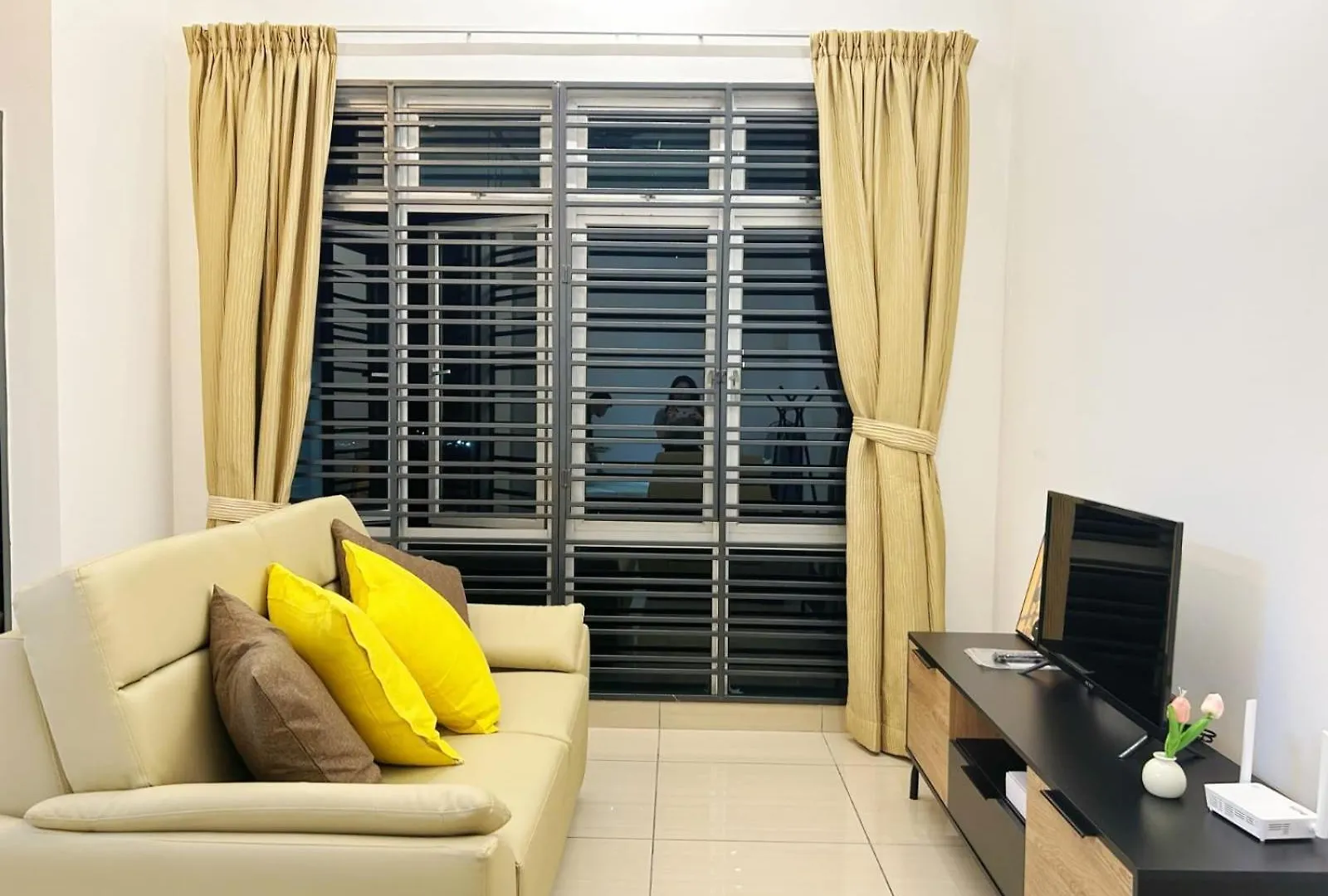 Apartment Austin Manhattan,2-5Pax Walk Dist To Singv,Central Johor Bahru